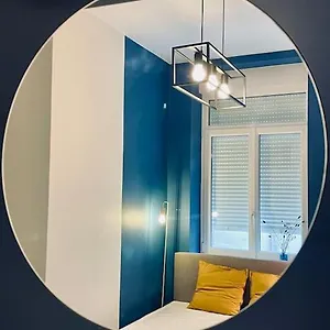  Appartement Charming Flat Ideal Location, 2 Bedroom 5 Pers Max France
