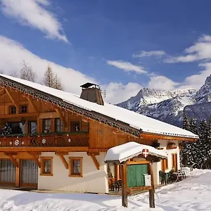 ** Hotel Le Charvet France